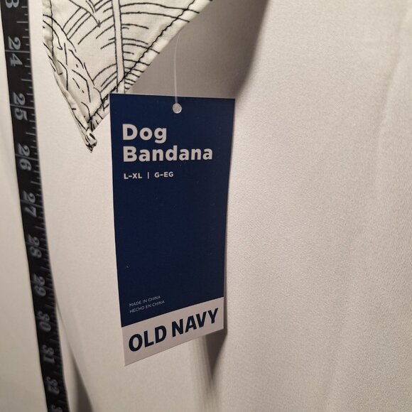 Old Navy Dog Bandanna - Black White Tropical L-XL - Picture 2 of 5